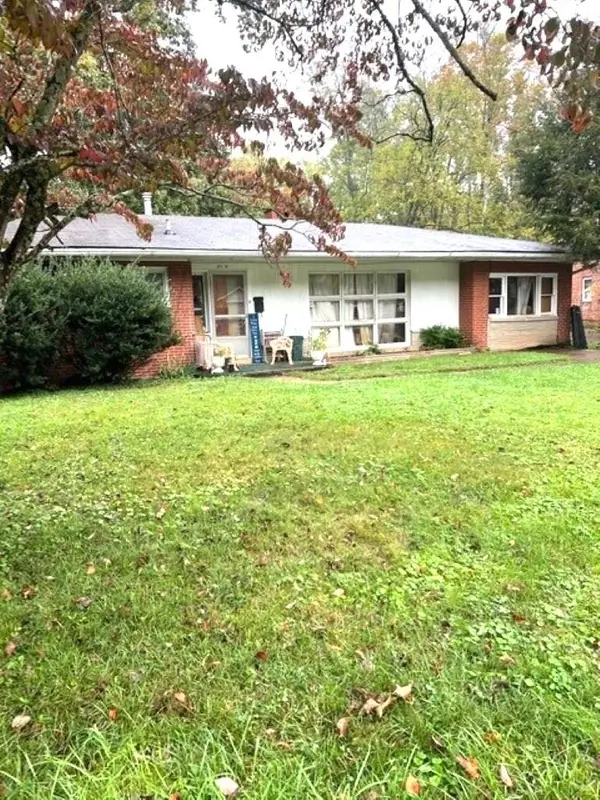 2140 Donald Avenue, Huntington, WV 25701