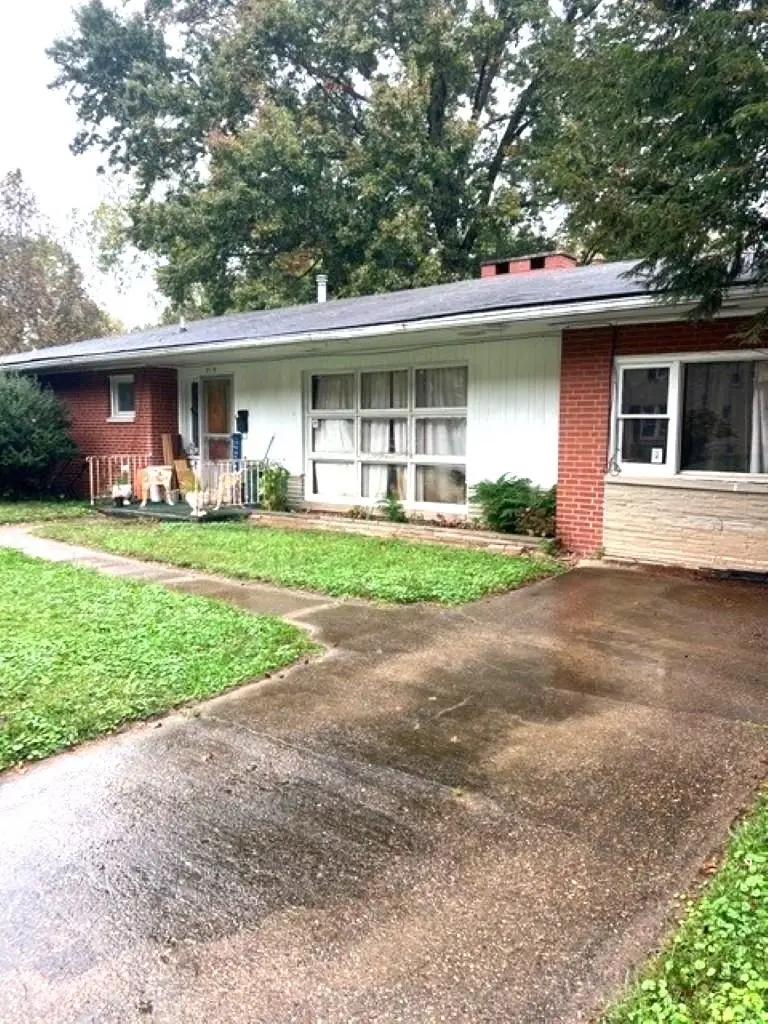 2140 Donald Avenue, Huntington, WV 25701 - #2
