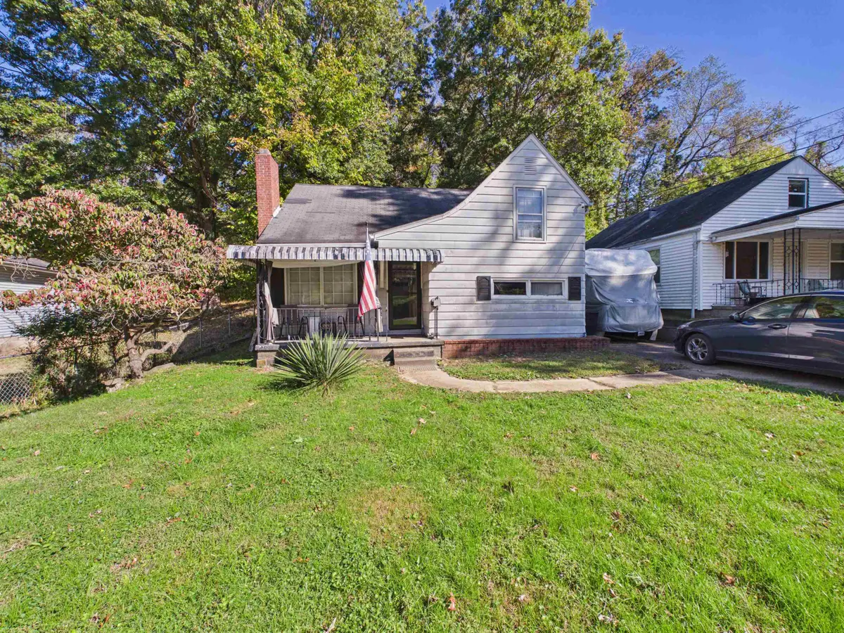 1258 26th St, Huntington, WV 25705 - #1