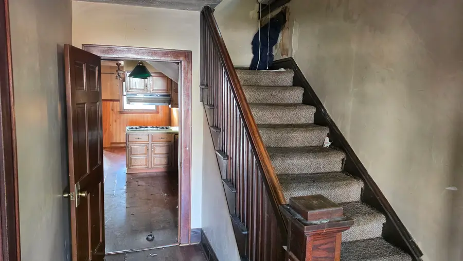 623 30th Street, Huntington, WV 25702 - #2