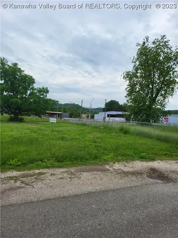 1716 Adams Avenue, Huntington, WV 25704 - Image #2