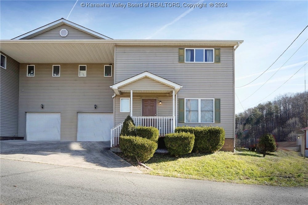 6B Lincoln Heights, Alum Creek, WV 25003 BHGRE