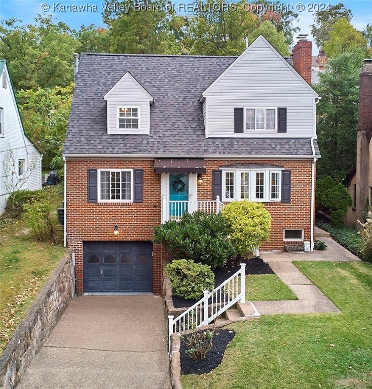 611 Fort Hill Drive, Charleston, WV 25314 BHGRE