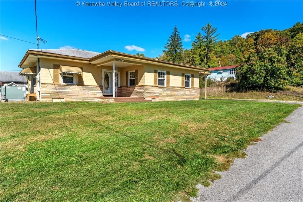 57 Mapleway Road, Ravenswood, WV 26164 BHGRE