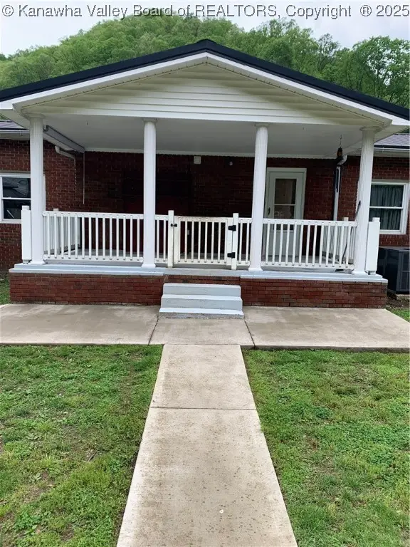 40 Sand Bottom Road, Cyclone, WV 24827 - Image #2