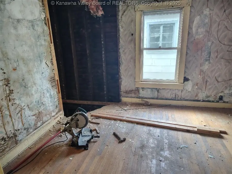 1424 3rd Avenue, Charleston, WV 25387 - Image #2