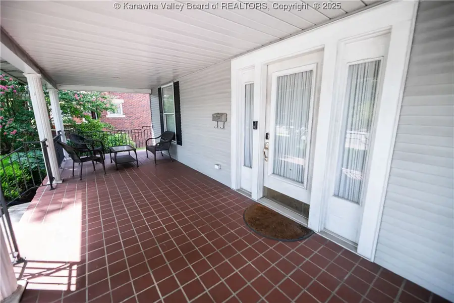 502 Kanawha Boulevard W, Charleston, WV 25302 - Image #2