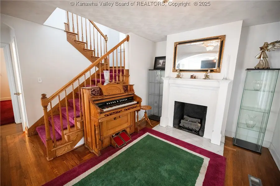 502 Kanawha Boulevard W, Charleston, WV 25302 - Image #3