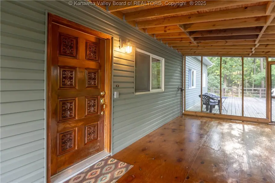 395 Buff Creek Road, Hurricane, WV 25526 - Image #3