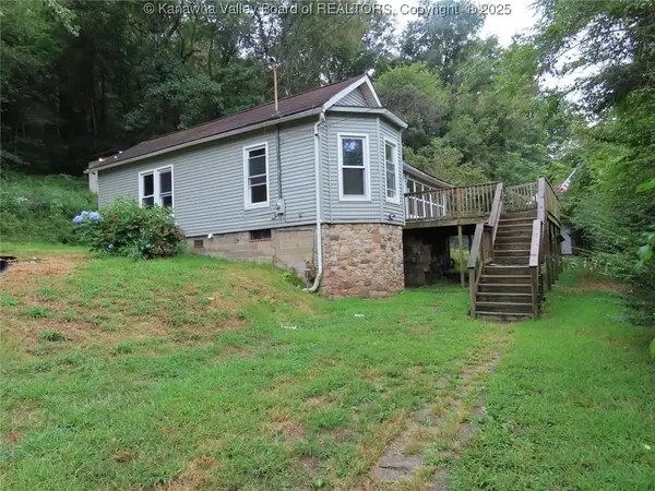 24376 Maccorkle Avenue, , WV 25103