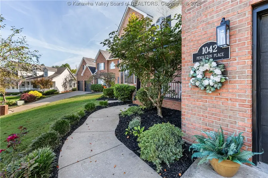 1042 Pendleton Place, Hurricane, WV 25526 - #3