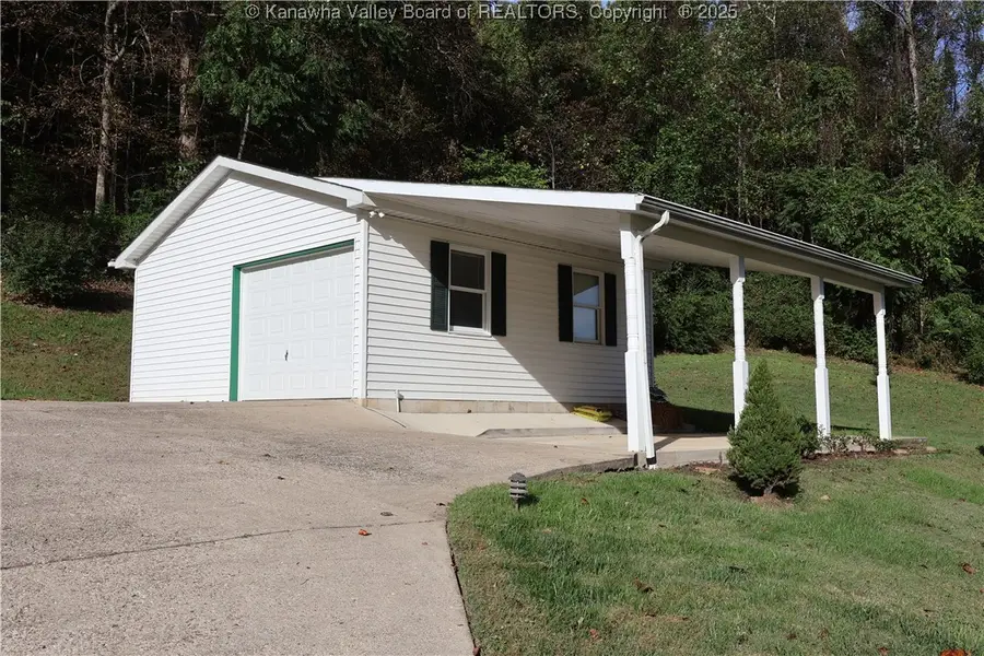 25 Carney Drive, Charleston, WV 25312 - Image #2