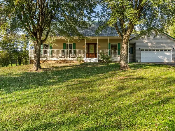 55 Stanley Drive, Prichard, WV 25555