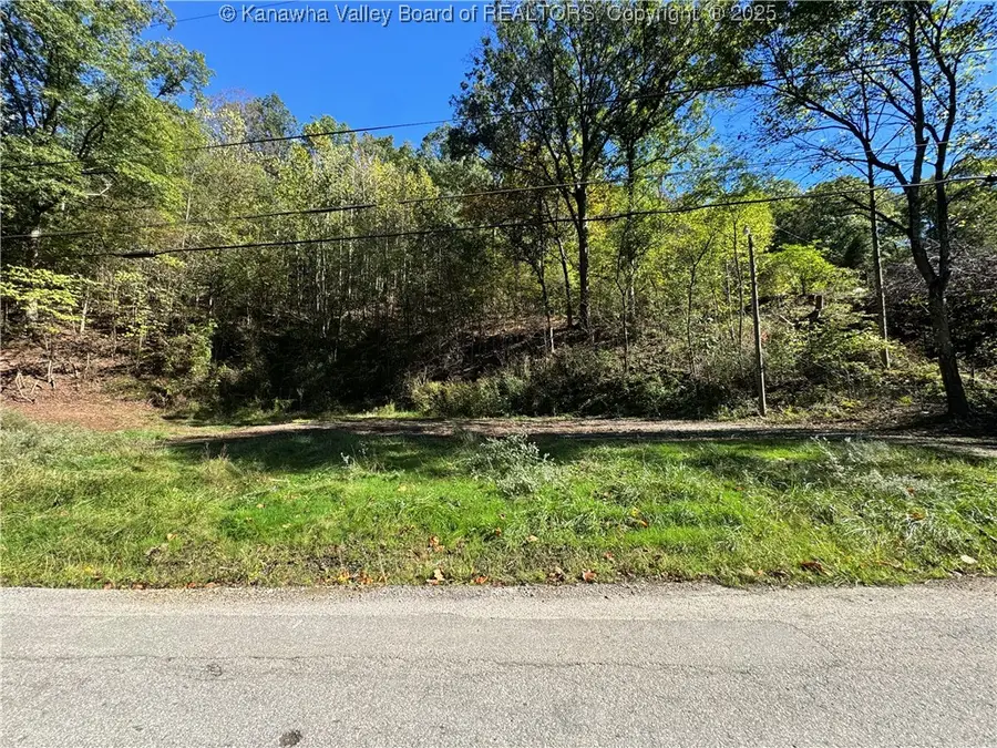 607 Tate Hollow Road, Charleston, WV 25312 - Image #2
