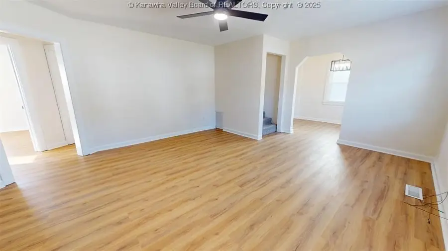 1052 Harrison Street, Milton, WV 25541 - Image #2