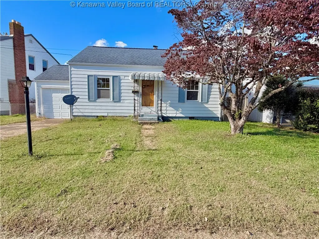 149 S Park Drive, Point Pleasant, WV 25550 - Image #1