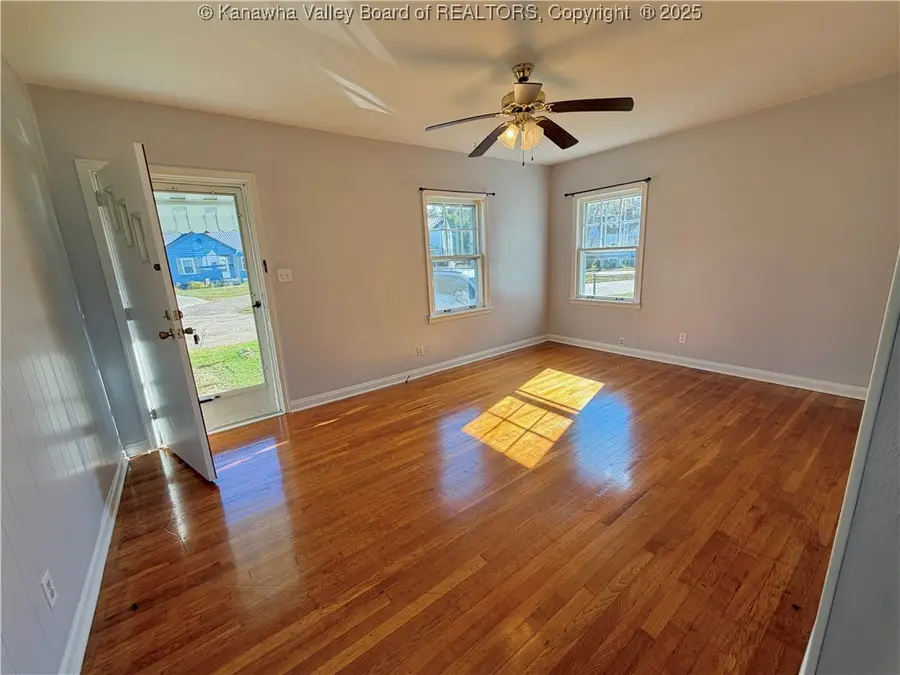 149 S Park Drive, Point Pleasant, WV 25550 - Image #3