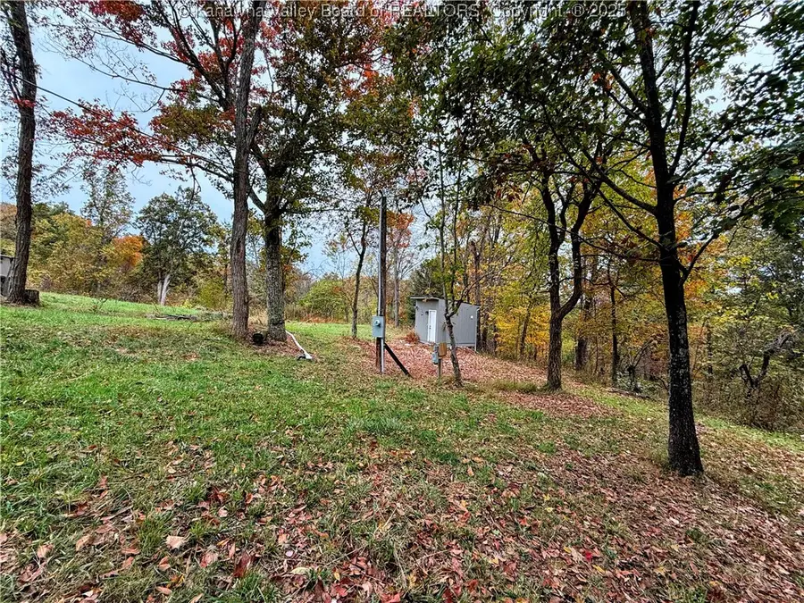 15374 Redmond Road, Gallipolis Ferry, WV 25515 - Image #2