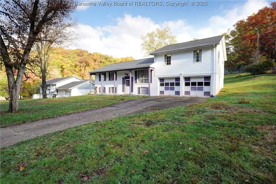 107 Brookhaven Circle, Nitro, WV 25143 - Image #2