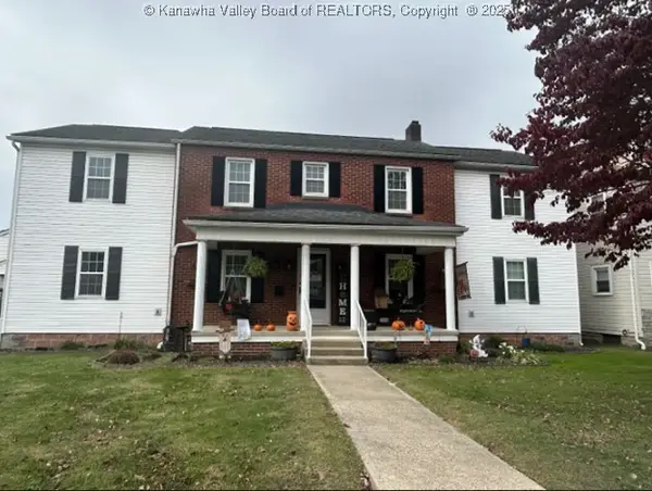 315 E 9th Street, Belle, WV 25015