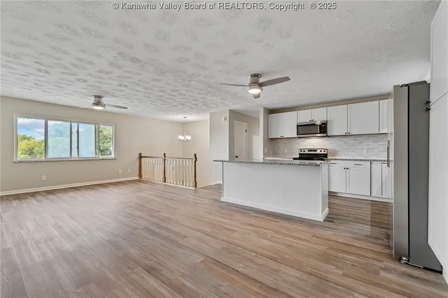 105 Greenwood Way, Barboursville, WV 25504 - Image #3