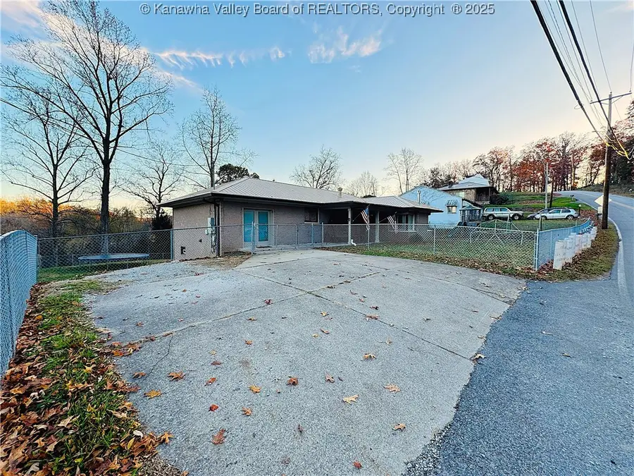 1100 Chestnut Street, South Charleston, WV 25309 - Image #2