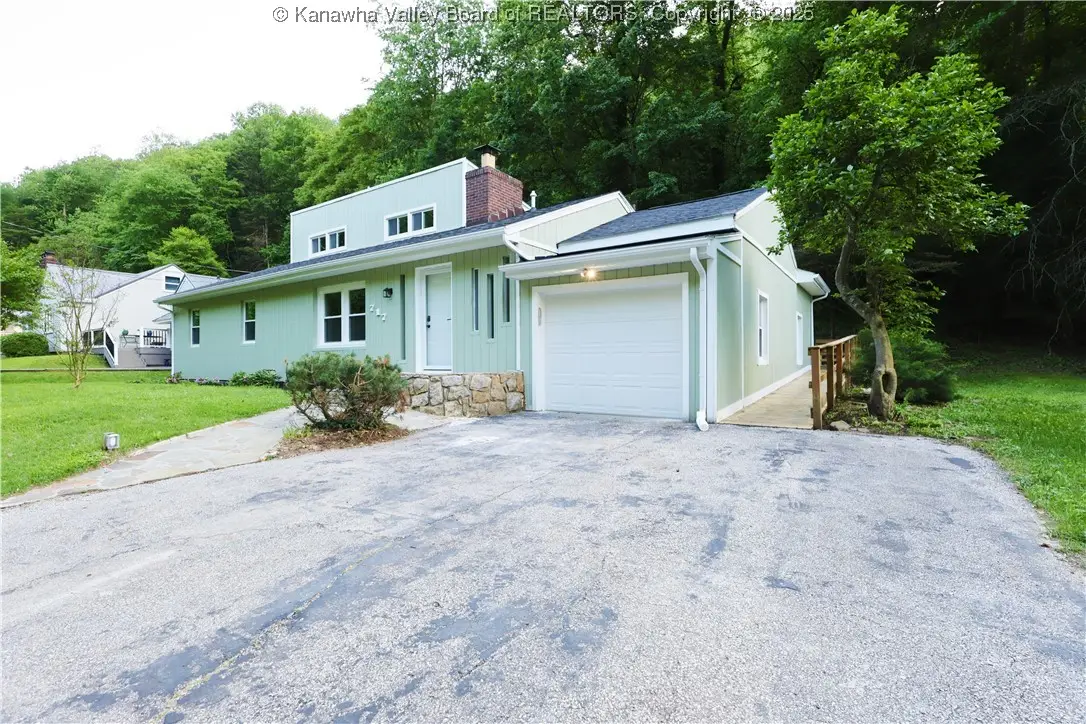 717 Chappell Road, Charleston, WV 25304 - Image #1