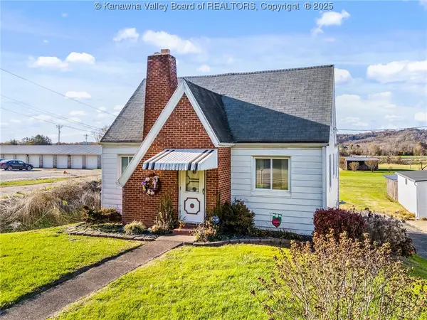 3647 Ohio River Road, Huntington, WV 25702