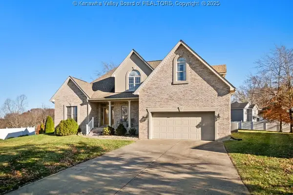 1050 St. Ives Drive, Hurricane, WV 25526