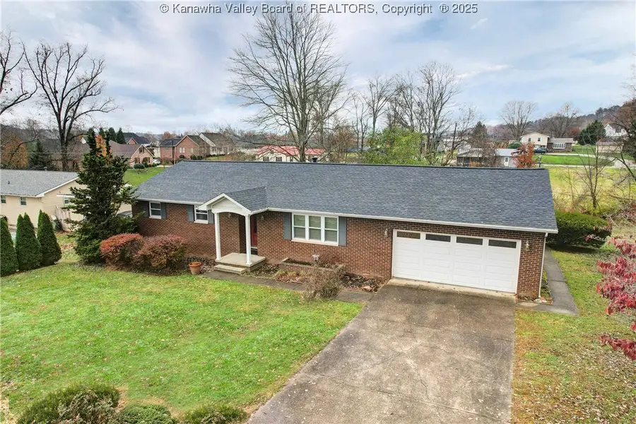 3802 Kathy Drive, Hurricane, WV 25526 - Image #2