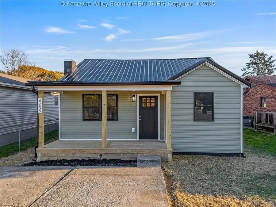 4205 Bradley Road, Huntington, WV 25704 - Image #2