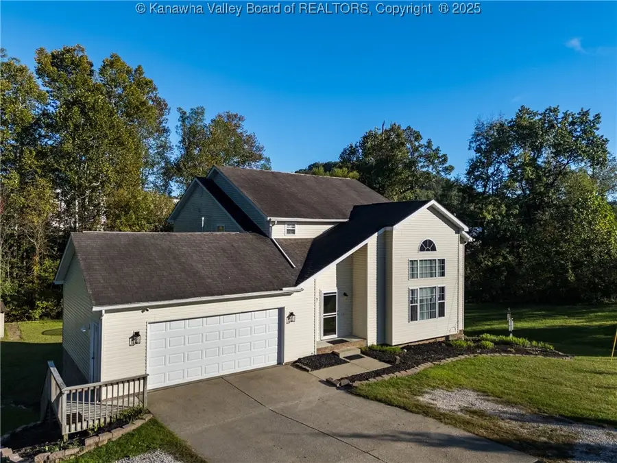 6 Greenbrier Trail, Milton, WV 25541 - Image #3
