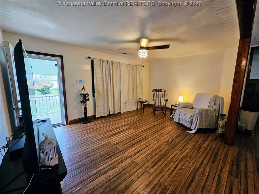 96 Kelly Lane, Gallipolis Ferry, WV 25515 - Image #3