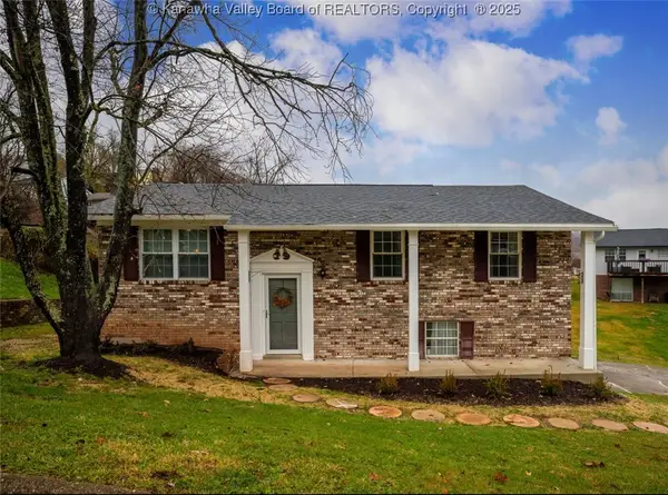 5208 Bethany Drive, Cross Lanes, WV 25313