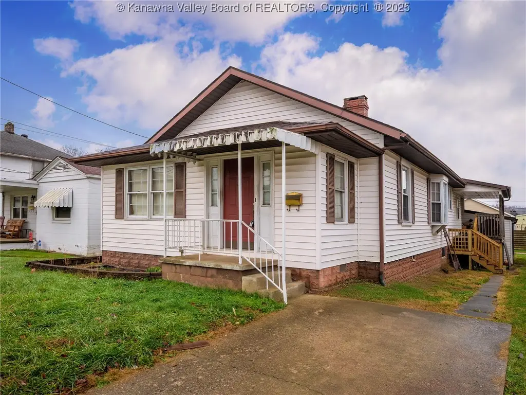 1229 Payne Avenue, Dunbar, WV 25064 - Image #1