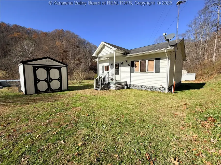 5537 Main Smokehouse Road, Western, WV 25508 - Image #2