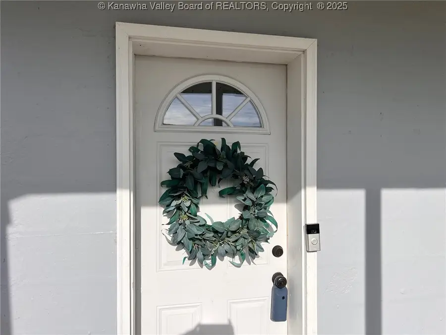 118 Oak Street, Dunbar, WV 25064 - Image #2