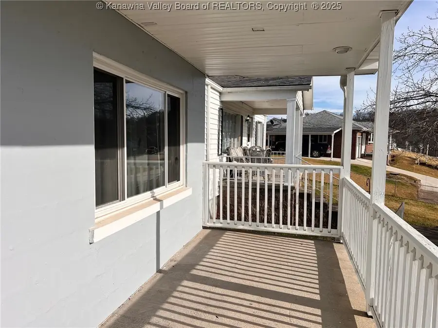 118 Oak Street, Dunbar, WV 25064 - Image #3