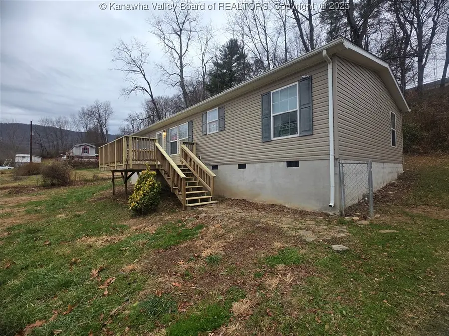 59 Escort Lane, Peterstown, WV 24963 - Image #2