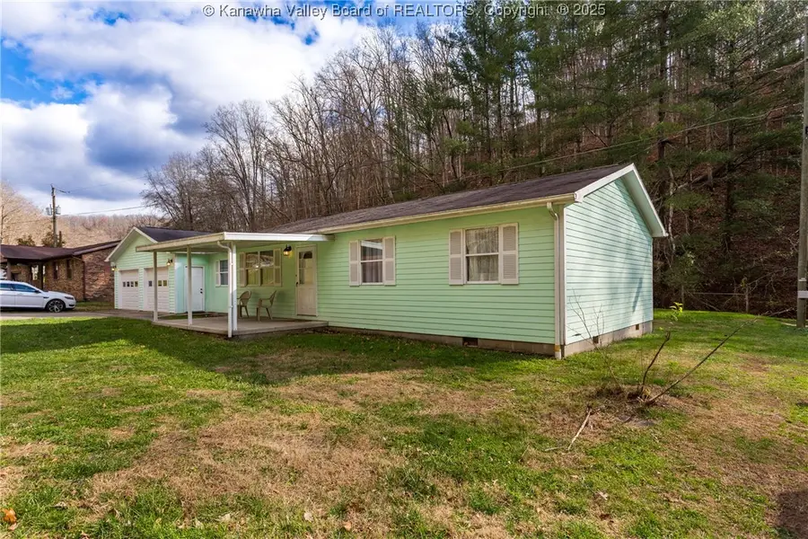 132 Avona Lane, Milton, WV 25541 - Image #2