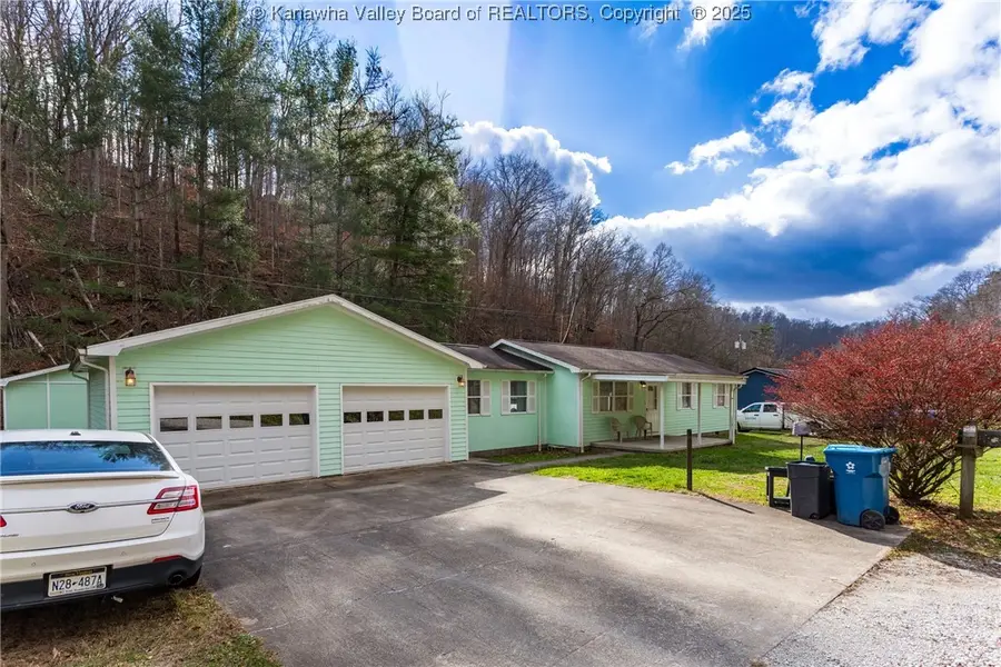 132 Avona Lane, Milton, WV 25541 - Image #3