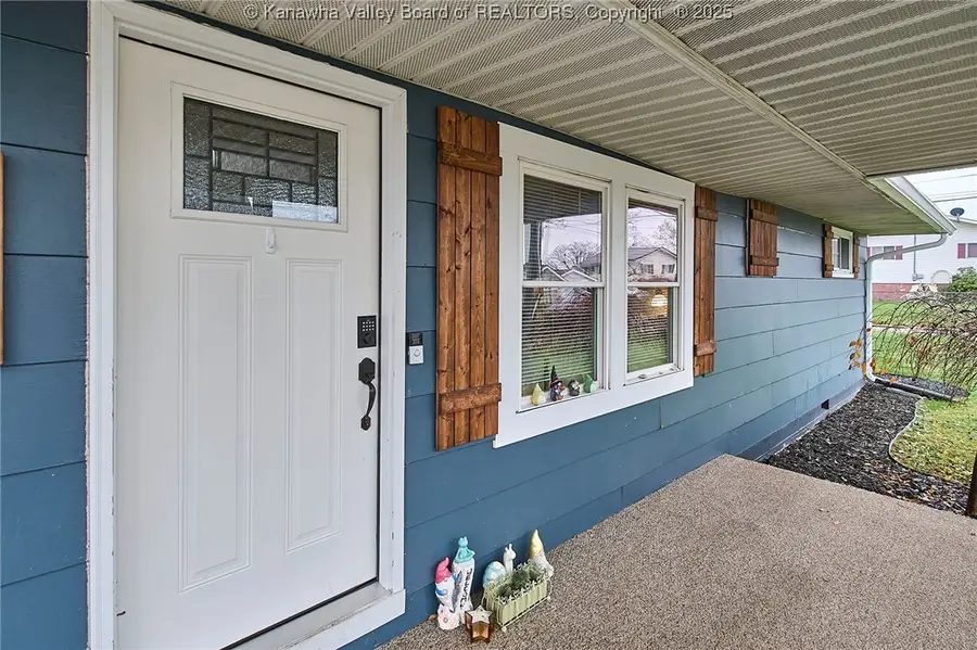 120 Poca Circle, Poca, WV 25159 - Image #2