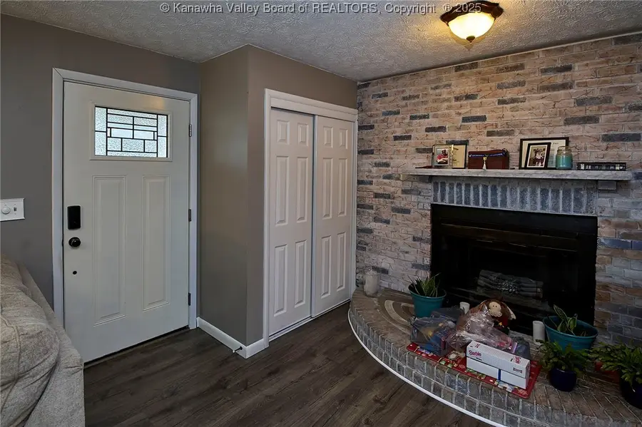 120 Poca Circle, Poca, WV 25159 - Image #3