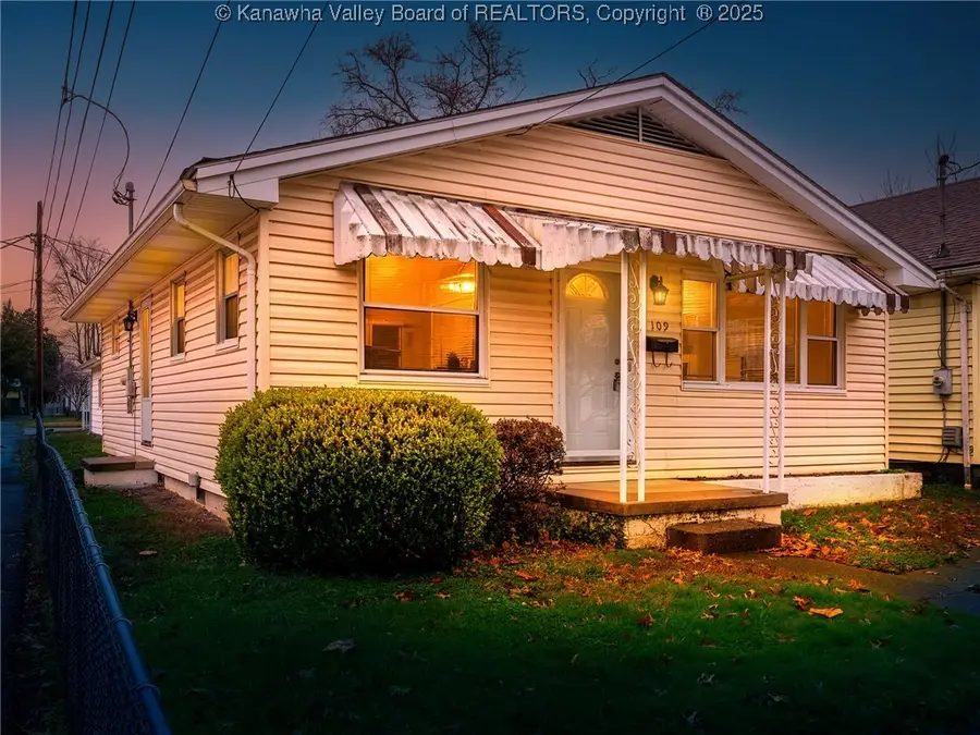 109 18th Street, Dunbar, WV 25064 - Image #2