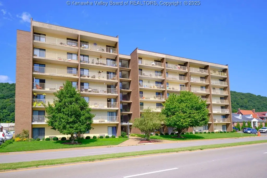 2106 Kanawha Boulevard #503, Charleston, WV 25311 - Image #1