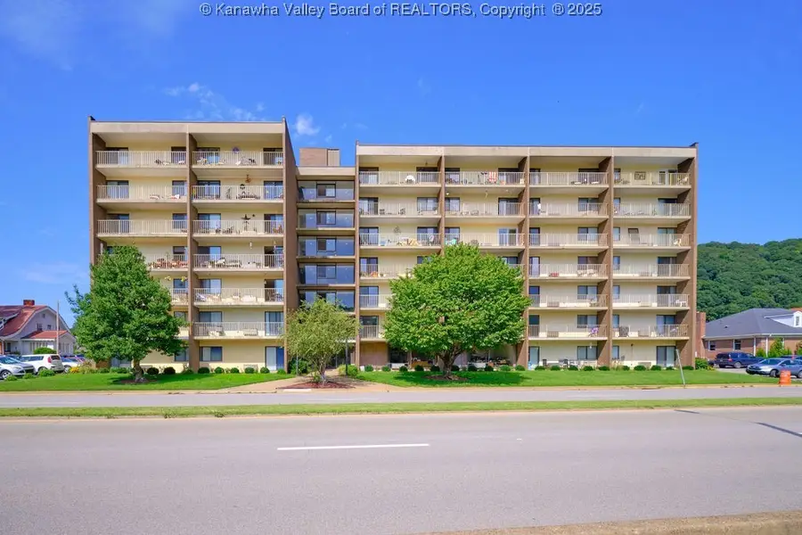 2106 Kanawha Boulevard #503, Charleston, WV 25311 - Image #3