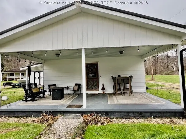 39 Savannah Lane, Elkview, WV 25071 - Image #2