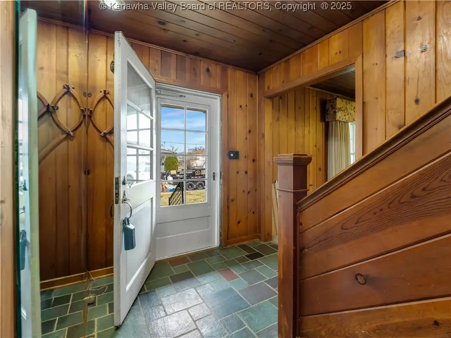 1216 W 12th Street, Nitro, WV 25143 - Image #3