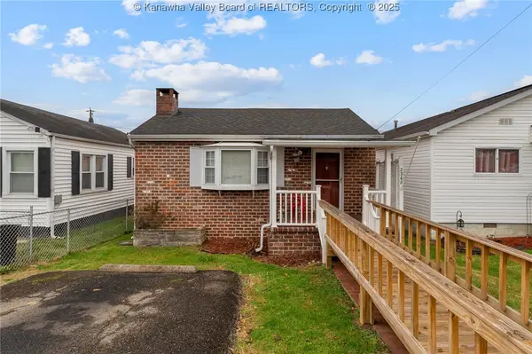 2368 Adams Avenue, St Albans, WV 25177