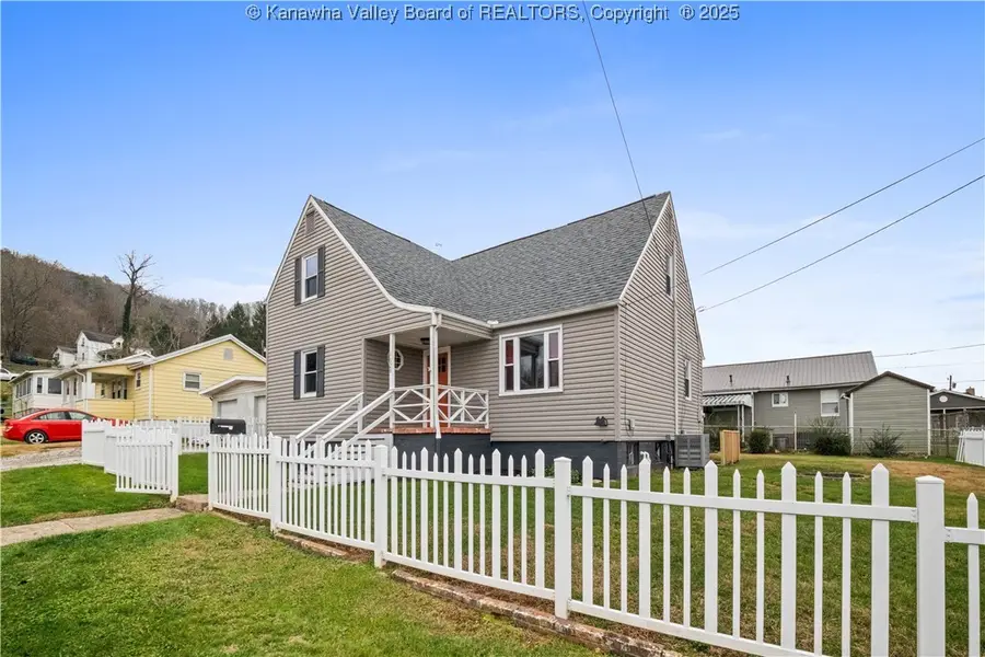 1628 16th Street, Nitro, WV 25143 - Image #2